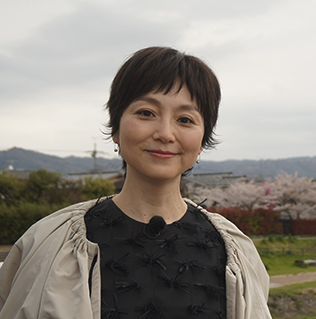 本上まなみ