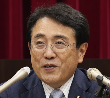 赤沢亮正は何者？経歴や評判まとめ｜なぜ鳥取を選んだのか徹底解説