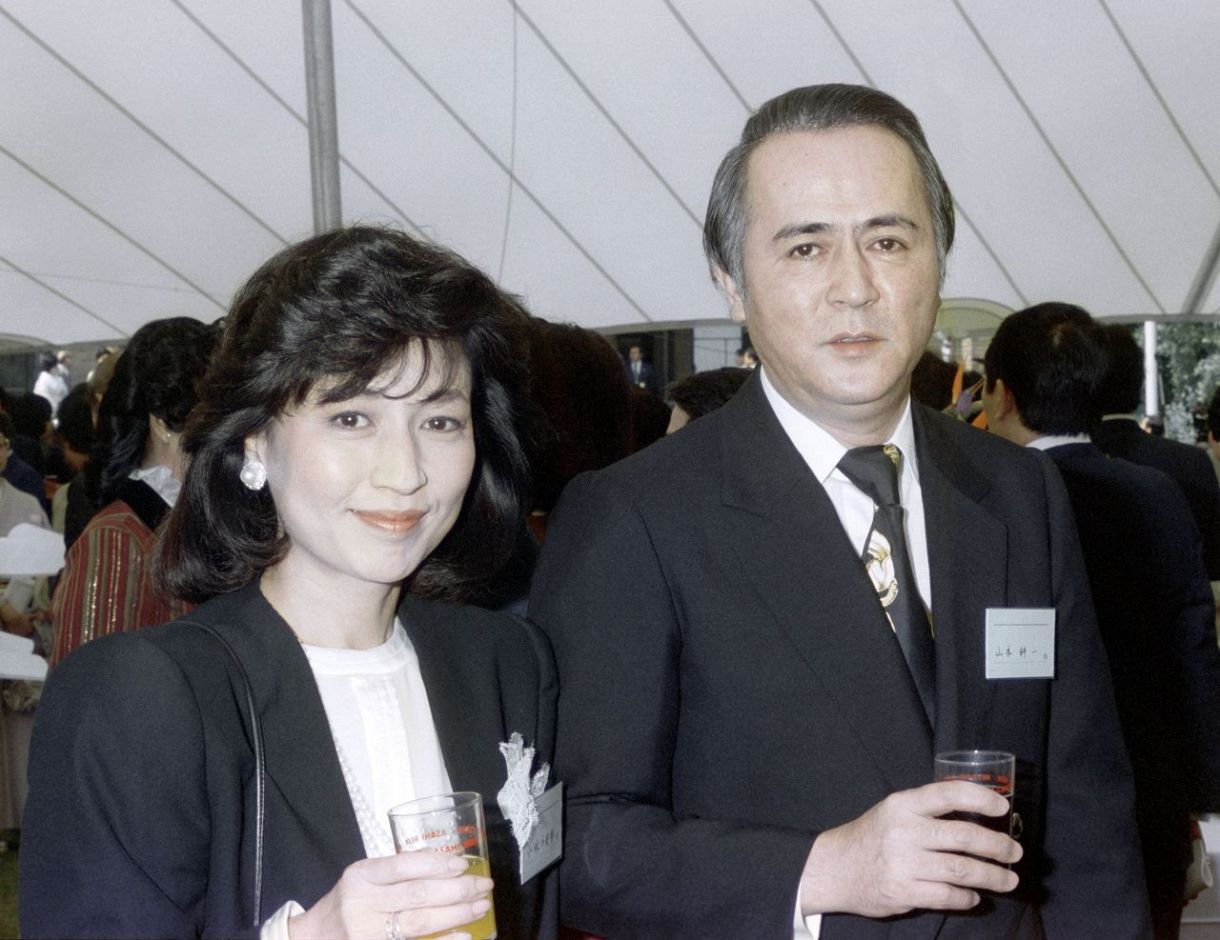 俳優・山本耕一と妻・小林千登勢（1984年5月撮影）