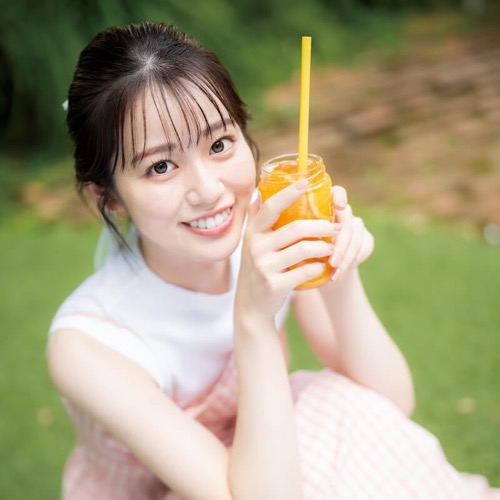 ウェザーニュースLiVE気象キャスターの青原桃香さん