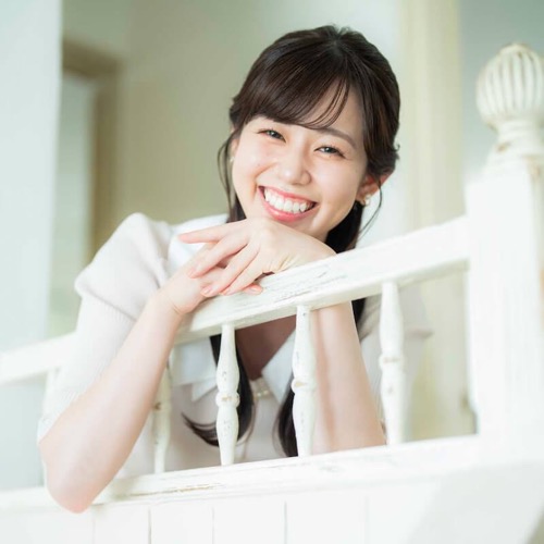 青原桃香さんの公式プロフィール写真